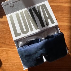 Lunya Washable Silk Sleeping Mask
